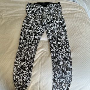H&M Sequin leggings